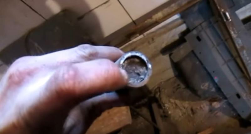 Зачем нужна распорка передних стоек 2114