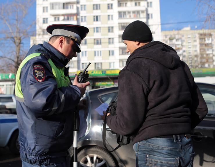 Левый ряд в городе пдд